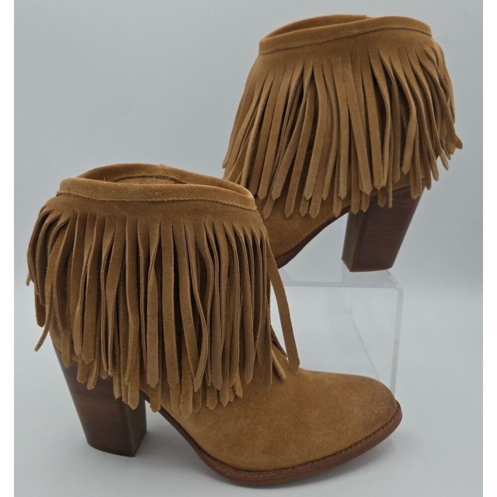 Frye Ilana Short Fringe Pull On Ankle Boots in Sand (Light Brown) Size 7.5B